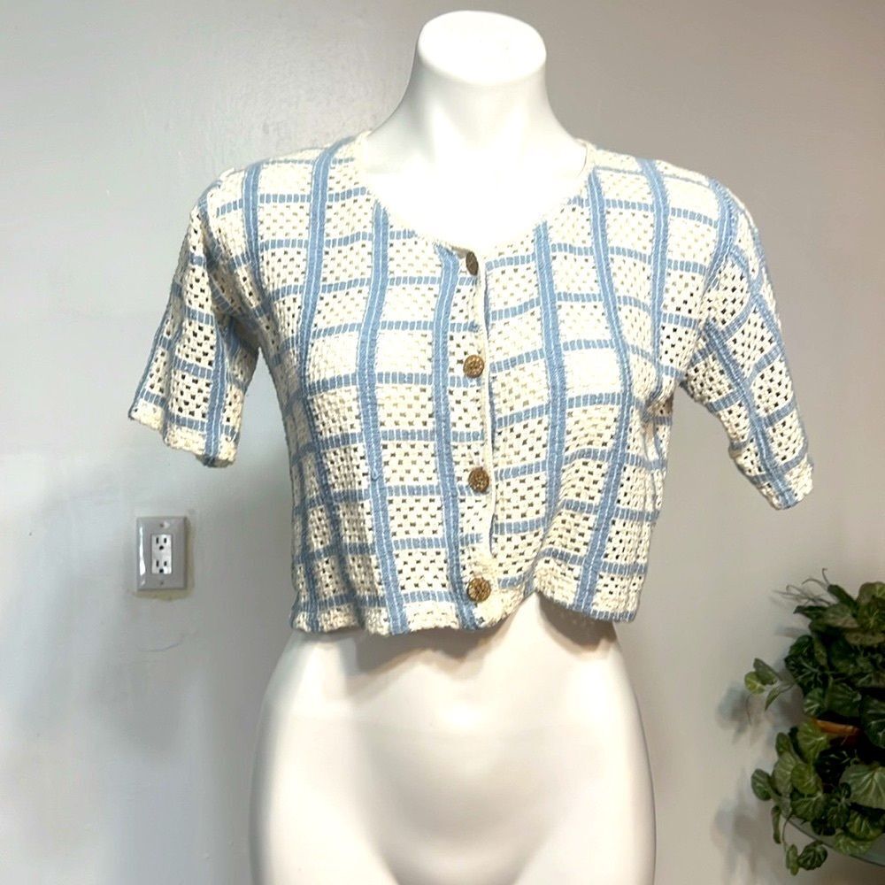 Objects d’art crochet top - Picture 3 of 7